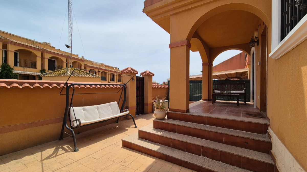 Se vende Villa - Chalet de 2 dormitorios en Costa Blanca, Alicante, España