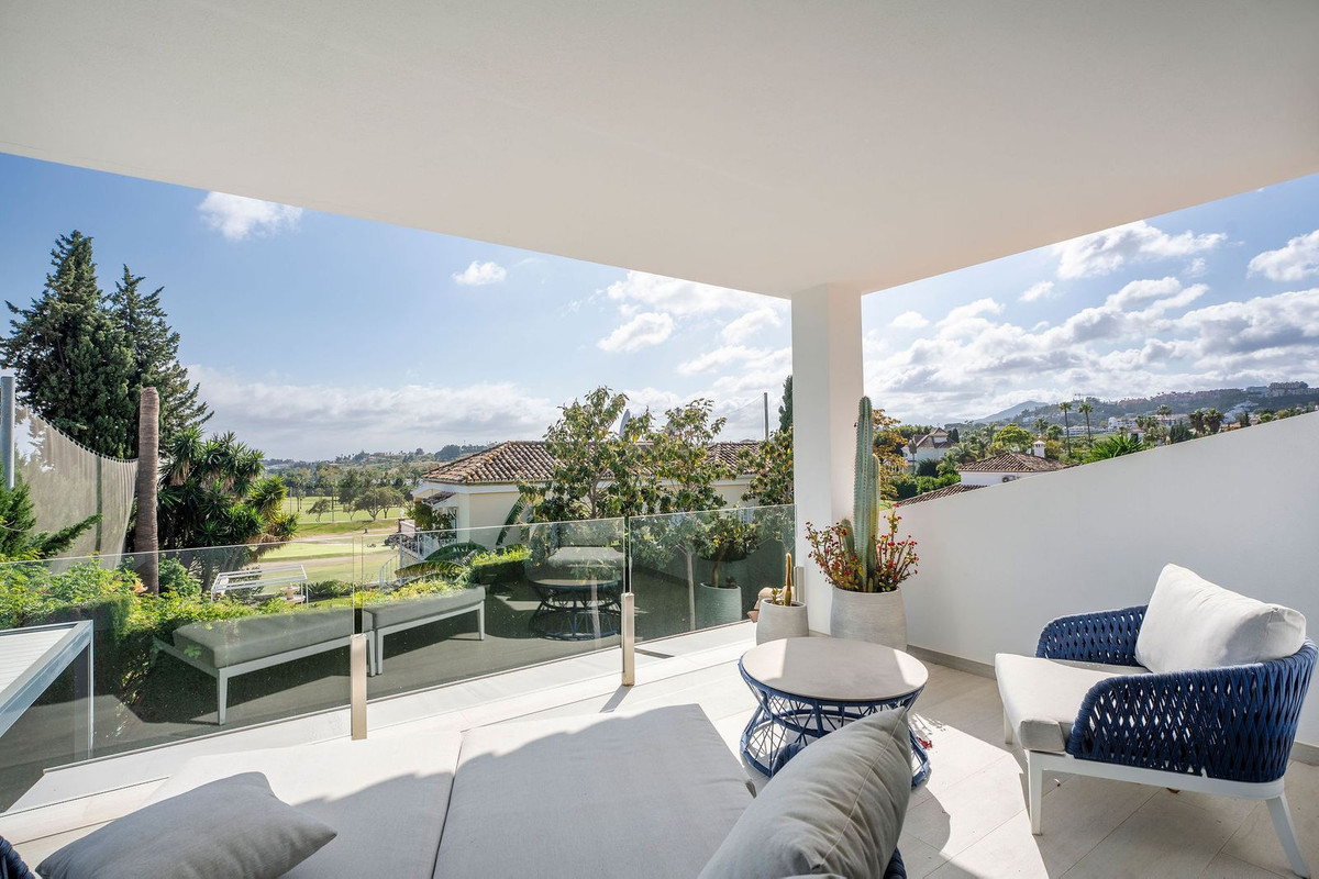 Se vende Villa - Chalet de 5 dormitorios en Costa Del Sol, Málaga, España