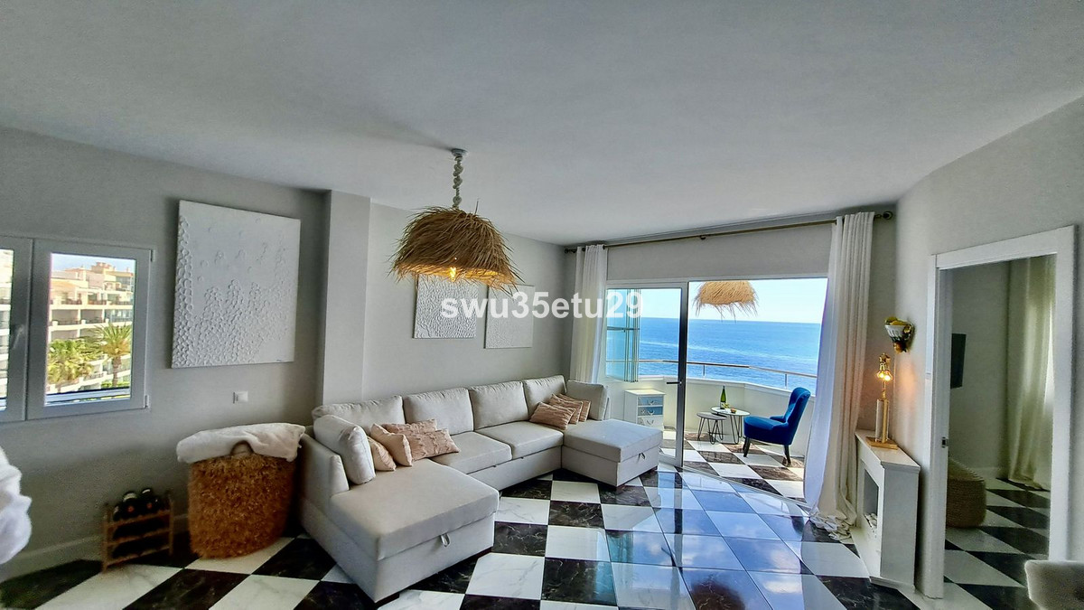 1 Bed Apartment for sale in Calahonda Costa Del Sol, Málaga, Spain