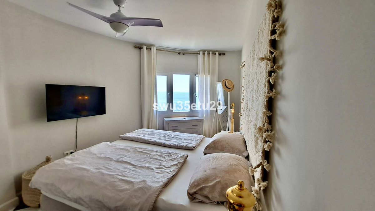 1 Bed Apartment for sale in Calahonda Costa Del Sol, Málaga, Spain