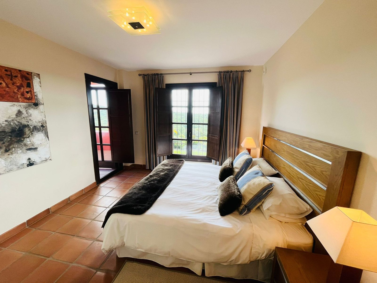 Se vende Pareada de 3 dormitorios en Costa Del Sol, Cadiz, España