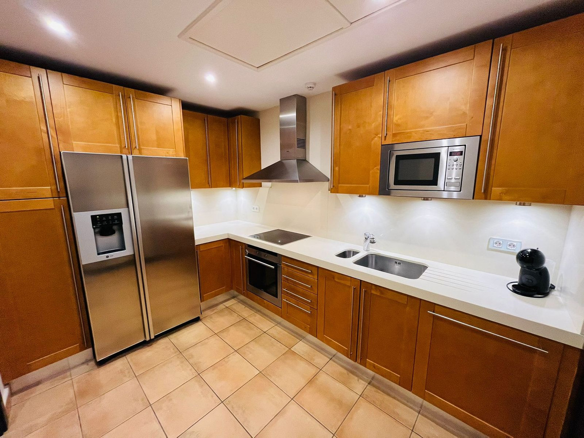 Se vende Pareada de 3 dormitorios en Costa Del Sol, Cadiz, España