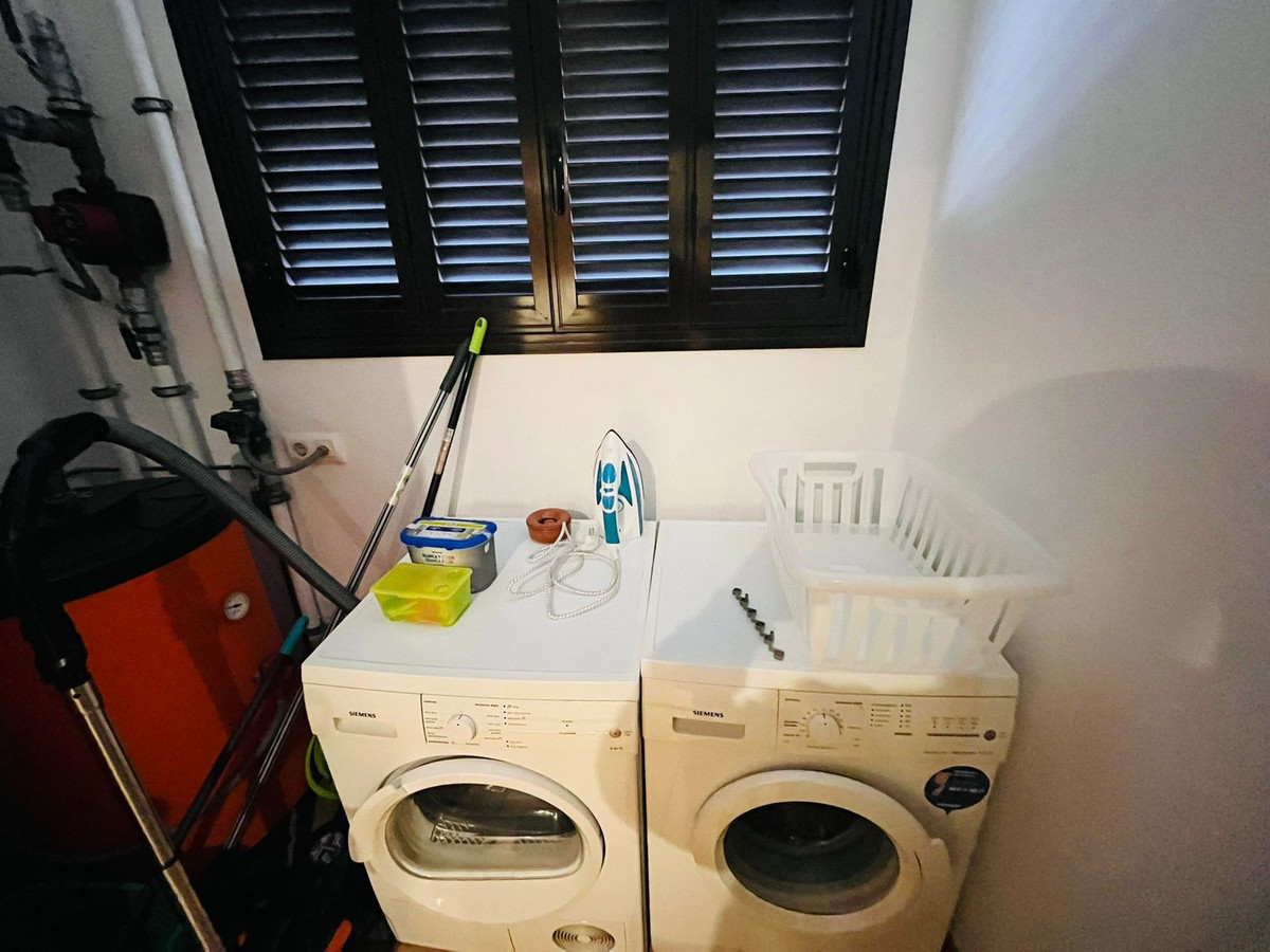 Se vende Pareada de 3 dormitorios en Costa Del Sol, Cadiz, España