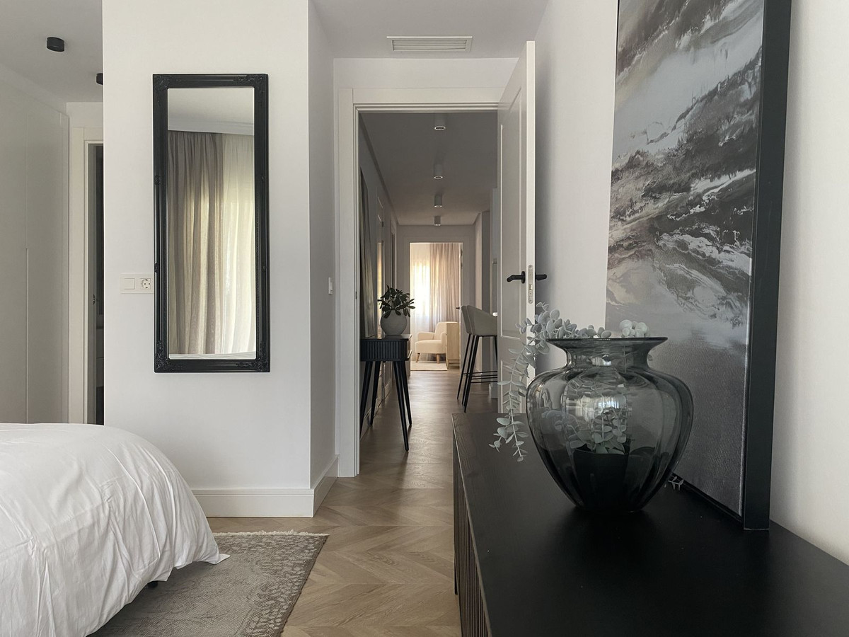 Se vende Apartamento Planta Baja de 3 dormitorios en Costa Del Sol, Málaga, España