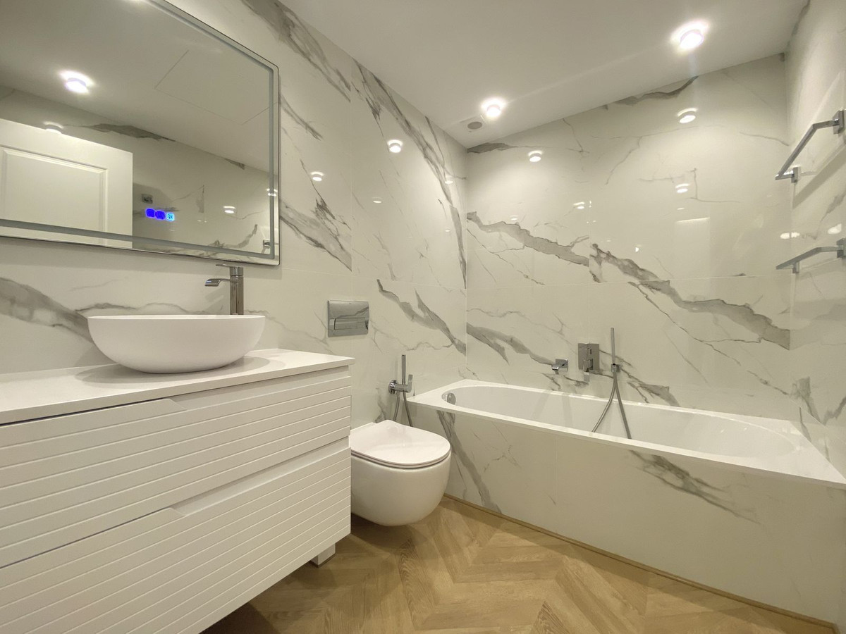 Se vende Apartamento Planta Baja de 3 dormitorios en Costa Del Sol, Málaga, España