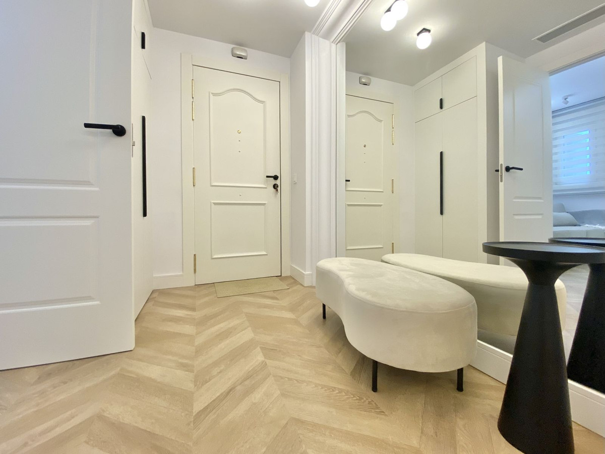 Se vende Apartamento Planta Baja de 3 dormitorios en Costa Del Sol, Málaga, España