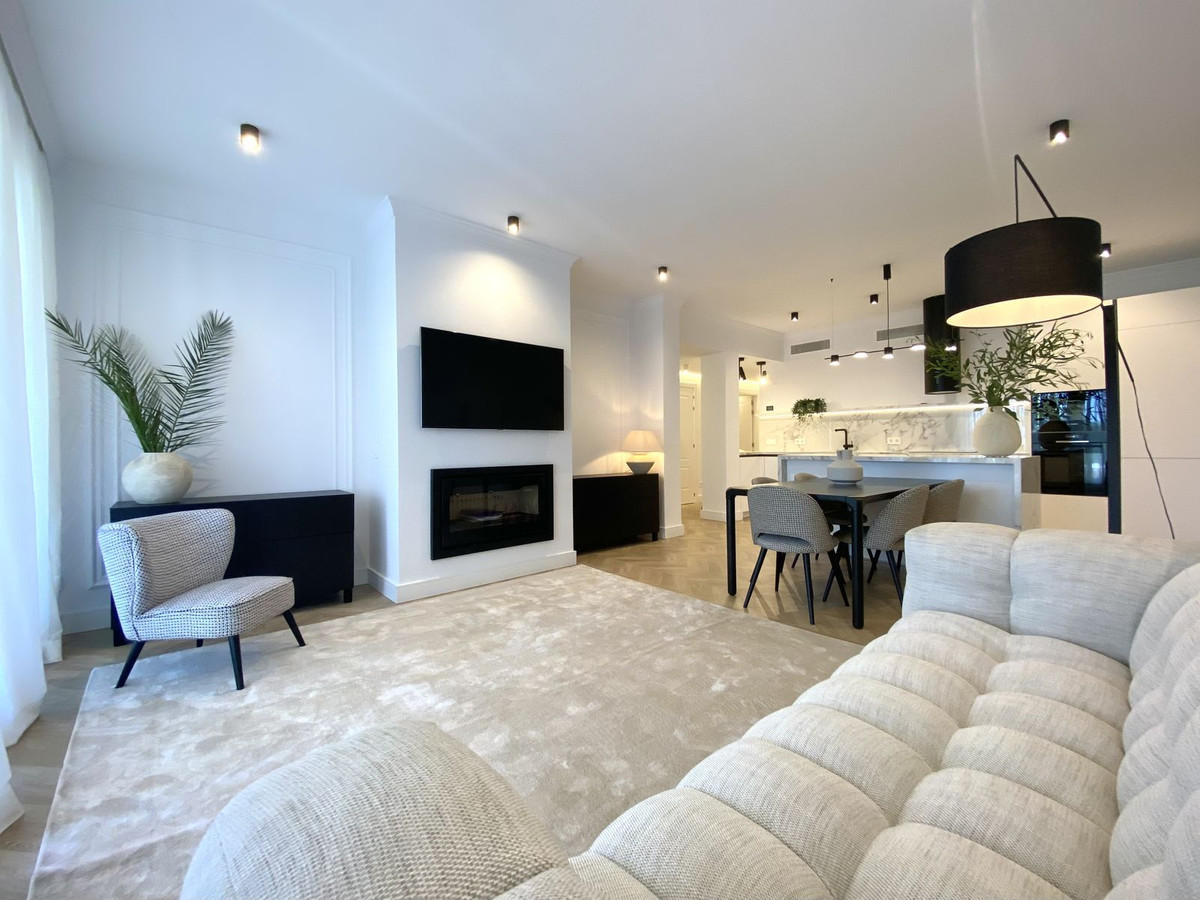Se vende Apartamento Planta Baja de 3 dormitorios en Costa Del Sol, Málaga, España