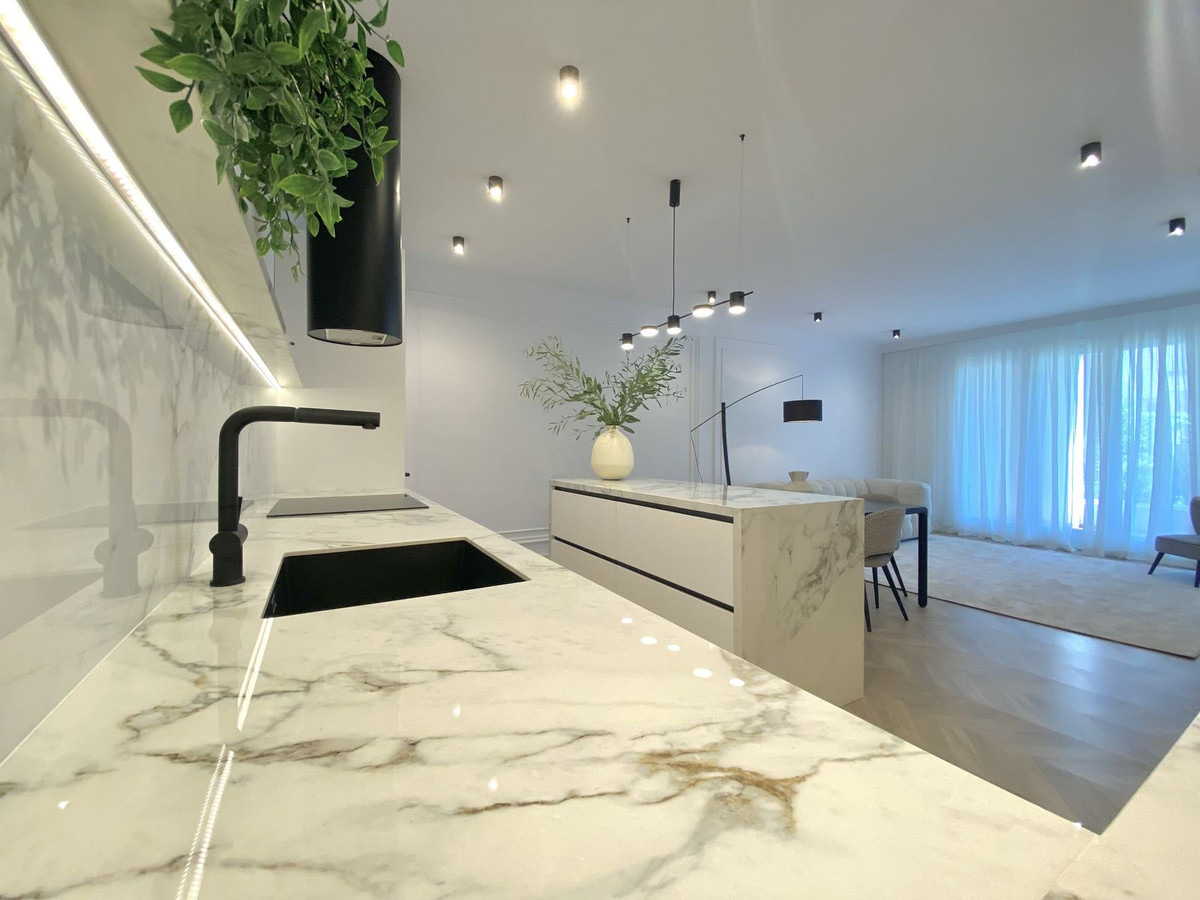Se vende Apartamento Planta Baja de 3 dormitorios en Costa Del Sol, Málaga, España