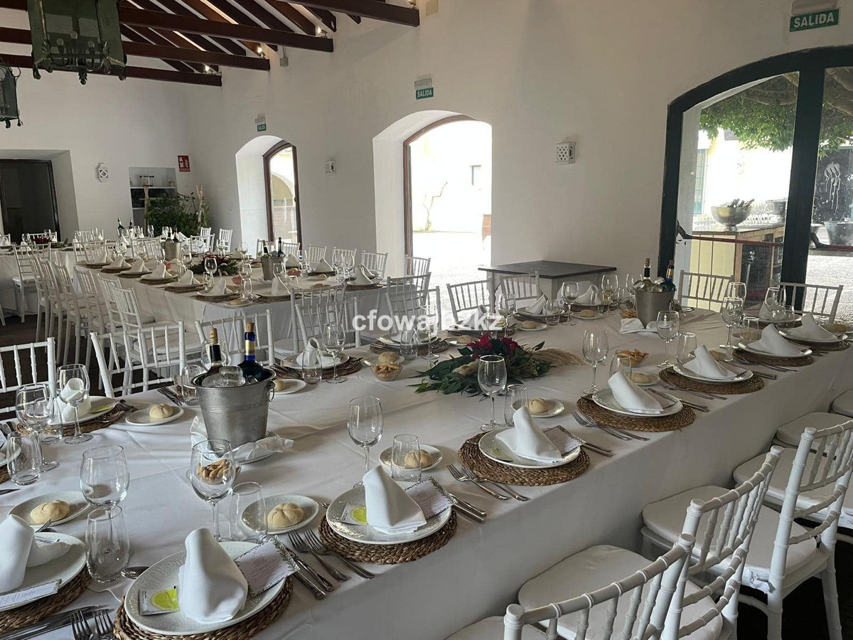 Commercial unit for sale in Sotogrande Costa Del Sol, Cádiz, Spain