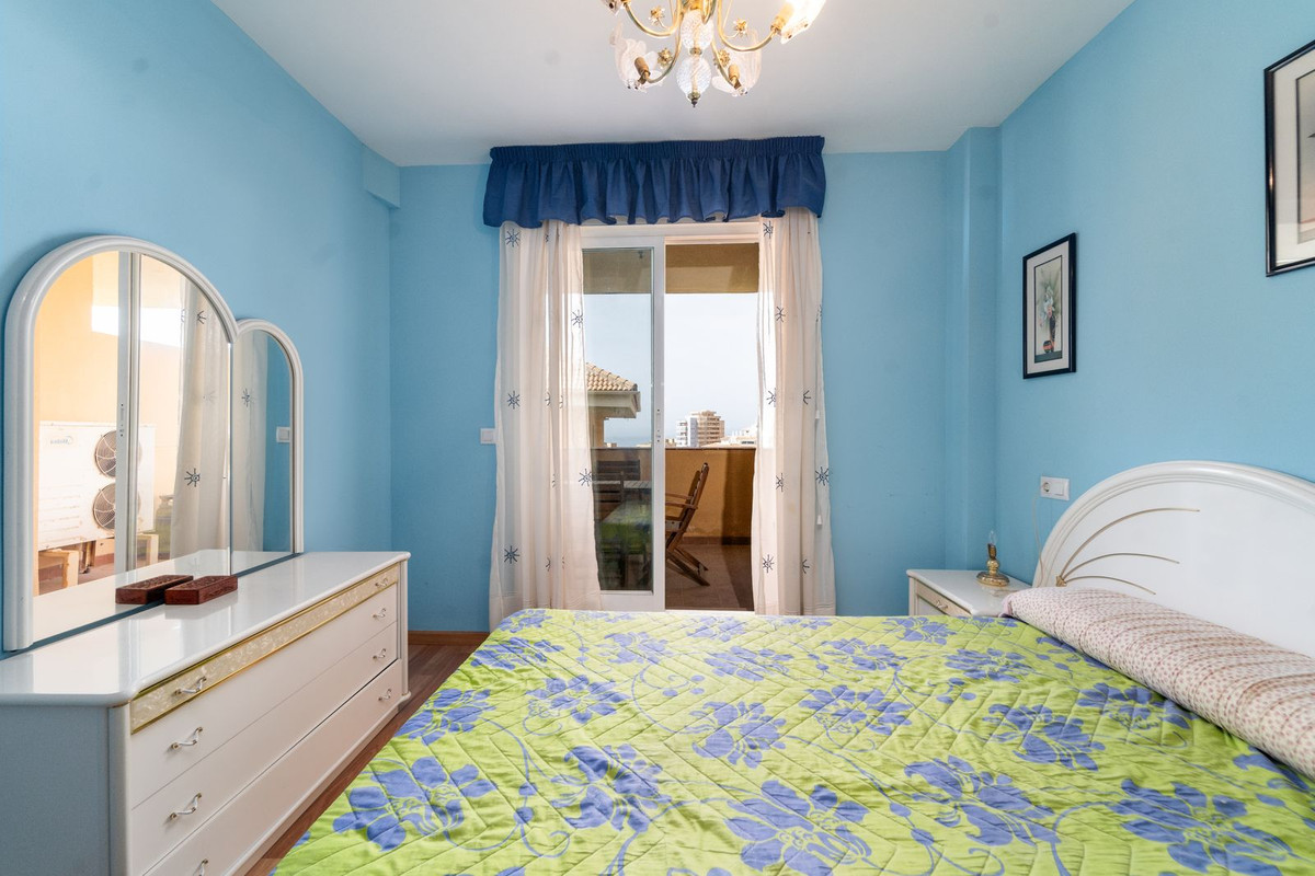 Se vende Apartamento Planta Media de 3 dormitorios en Costa Del Sol, Málaga, España