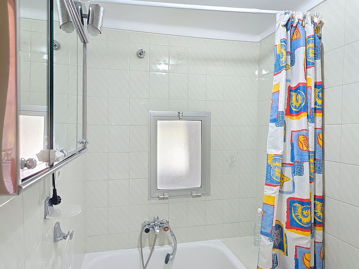 Se vende Adosada de 3 dormitorios en Costa Del Sol East, Málaga, España