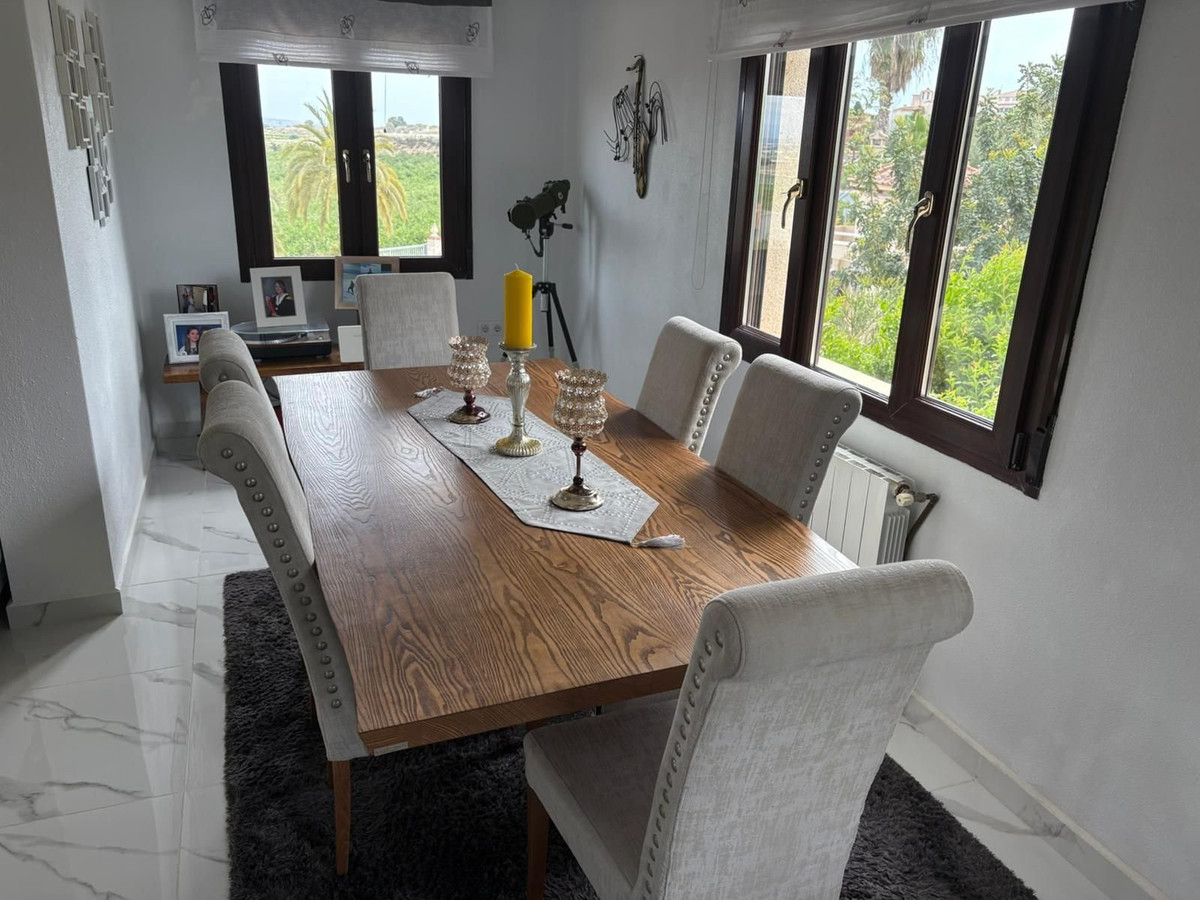 5 Bed Townhouse for sale in Almoradi Costa Blanca, Alicante, Spain