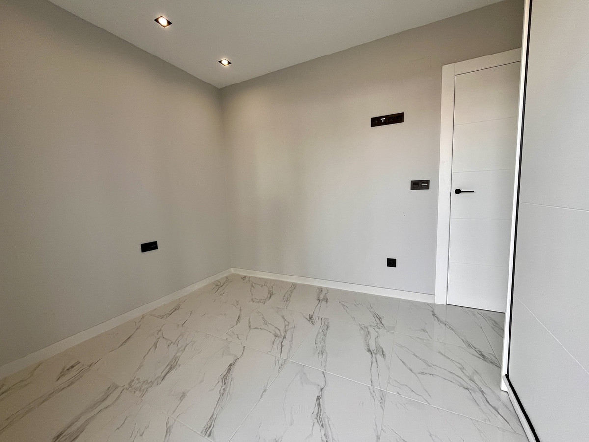 3 Bed Apartment for sale in Playa Flamenca Costa Blanca, Alicante, Spain