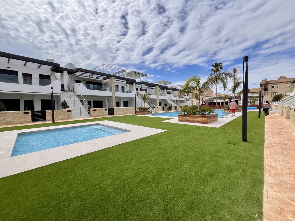 3 Bed Apartment for sale in Playa Flamenca Costa Blanca, Alicante, Spain