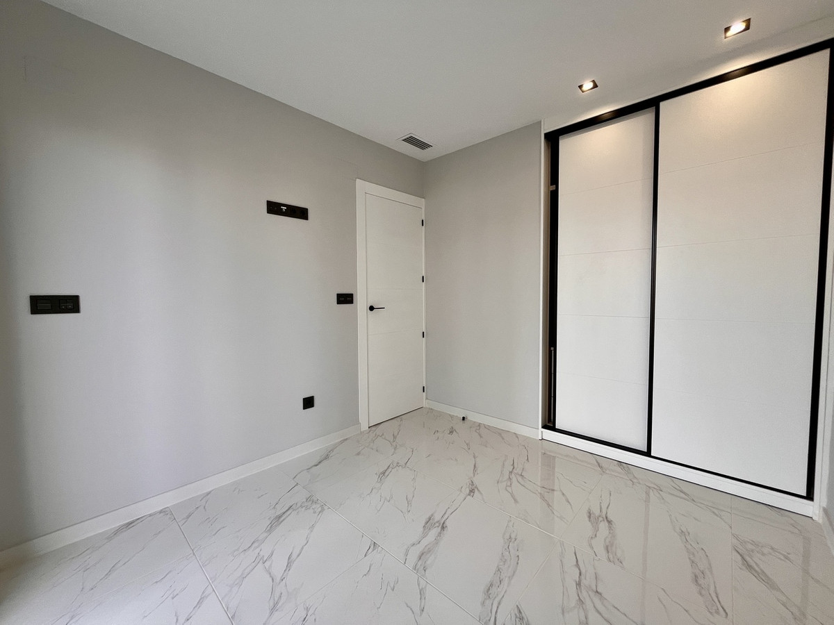 3 Bed Apartment for sale in Playa Flamenca Costa Blanca, Alicante, Spain