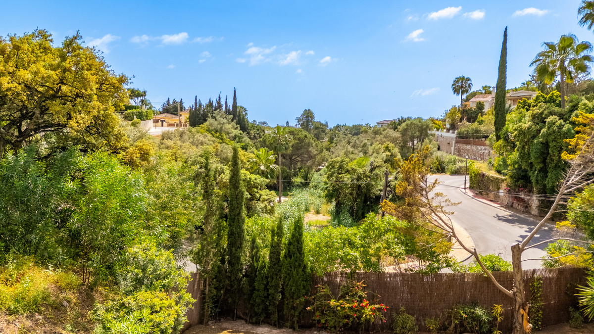 4 Bed Townhouse for sale in El Rosario Costa Del Sol, Málaga, Spain