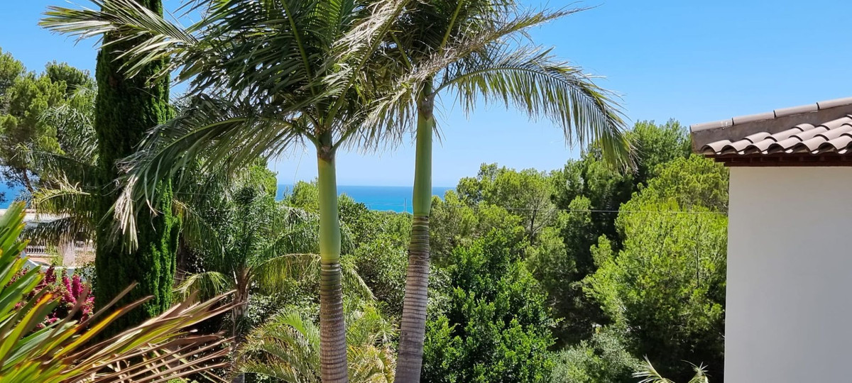 7 Bed Townhouse for sale in Altea Costa Blanca, Alicante, Spain