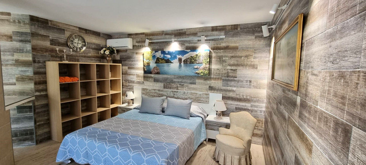 7 Bed Townhouse for sale in Altea Costa Blanca, Alicante, Spain