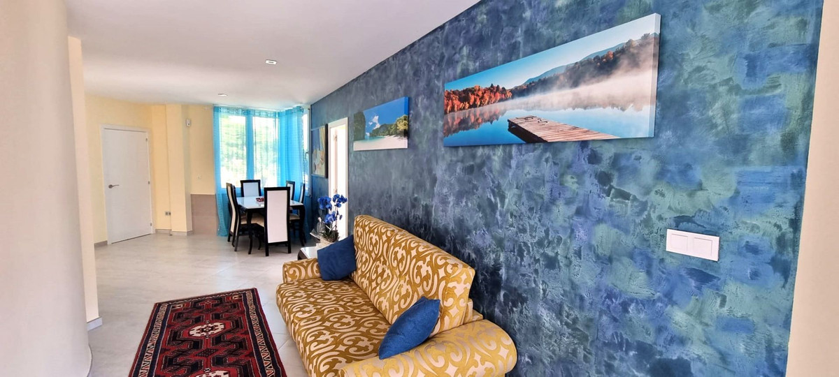 7 Bed Townhouse for sale in Altea Costa Blanca, Alicante, Spain