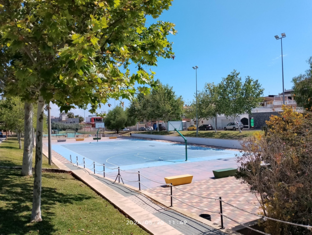 7 Bed Townhouse for sale in Torrevieja Costa Blanca, Alicante, Spain
