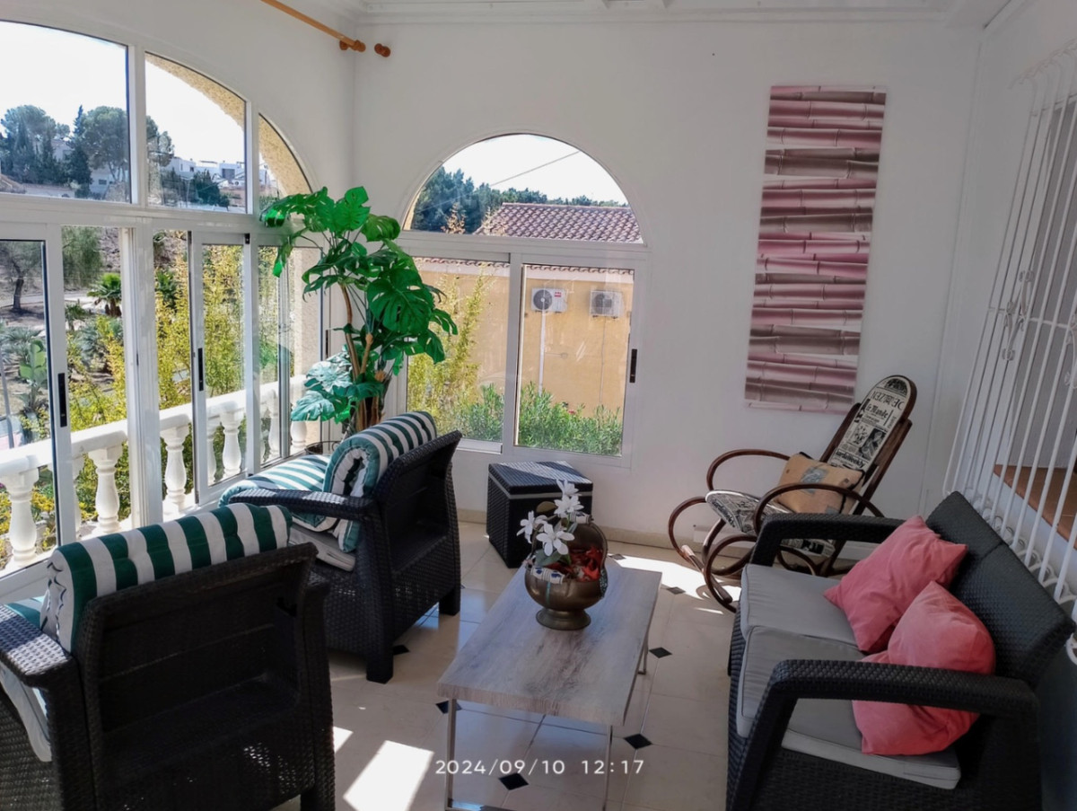 7 Bed Townhouse for sale in Torrevieja Costa Blanca, Alicante, Spain