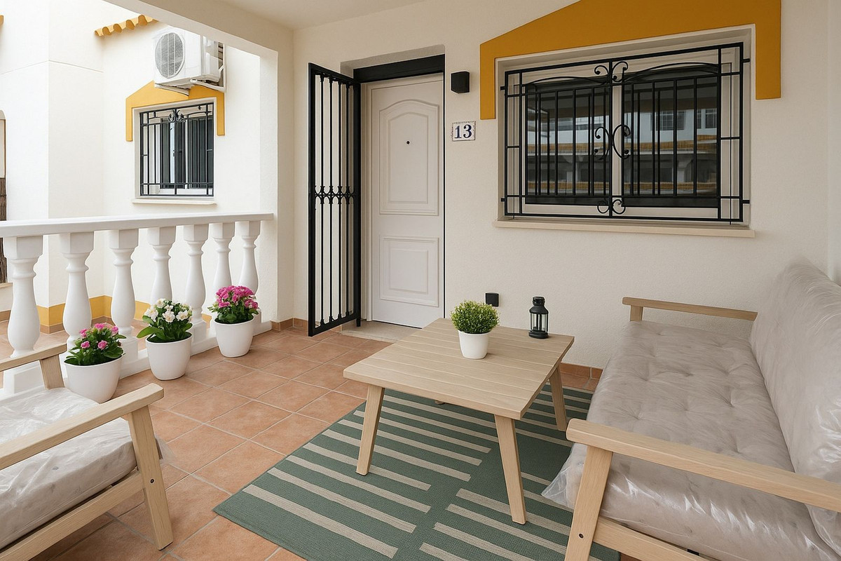 Se vende Adosada de 3 dormitorios en Costa Blanca, Alicante, España