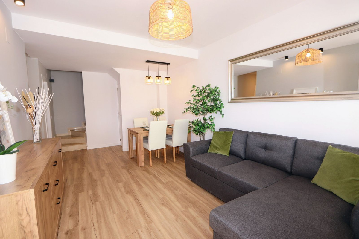 Se vende Adosada de 3 dormitorios en Costa Blanca, Alicante, España