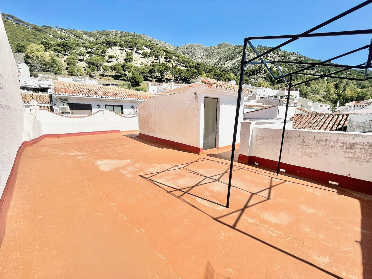 Se vende Apartamento Planta Media de 2 dormitorios en Costa Del Sol, Málaga, España