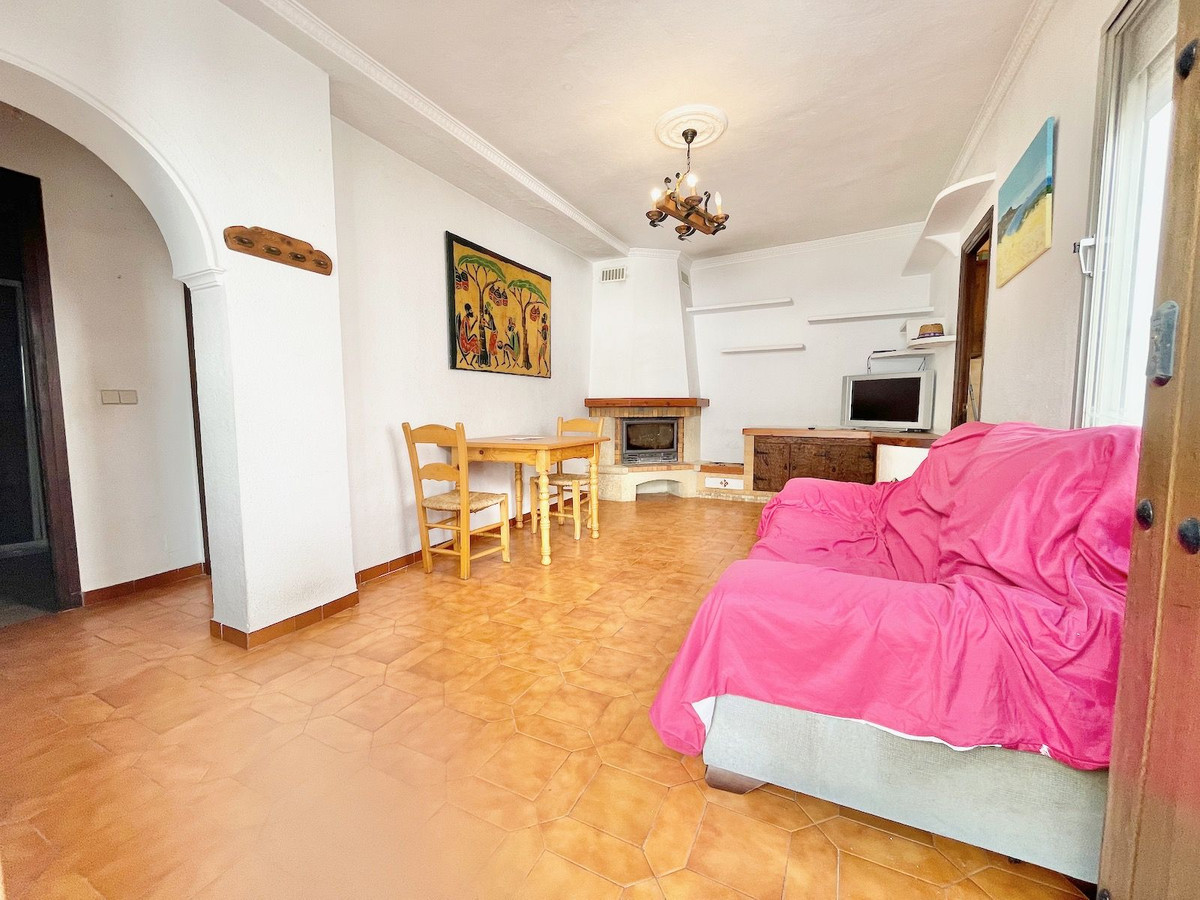 Se vende Apartamento Planta Media de 2 dormitorios en Costa Del Sol, Málaga, España