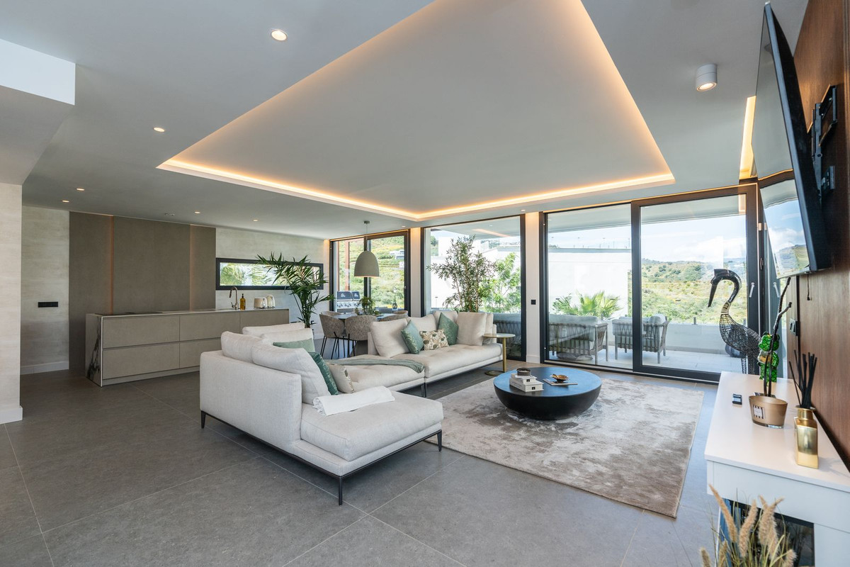 Se vende Villa - Chalet de 4 dormitorios en Costa Del Sol, Málaga, España