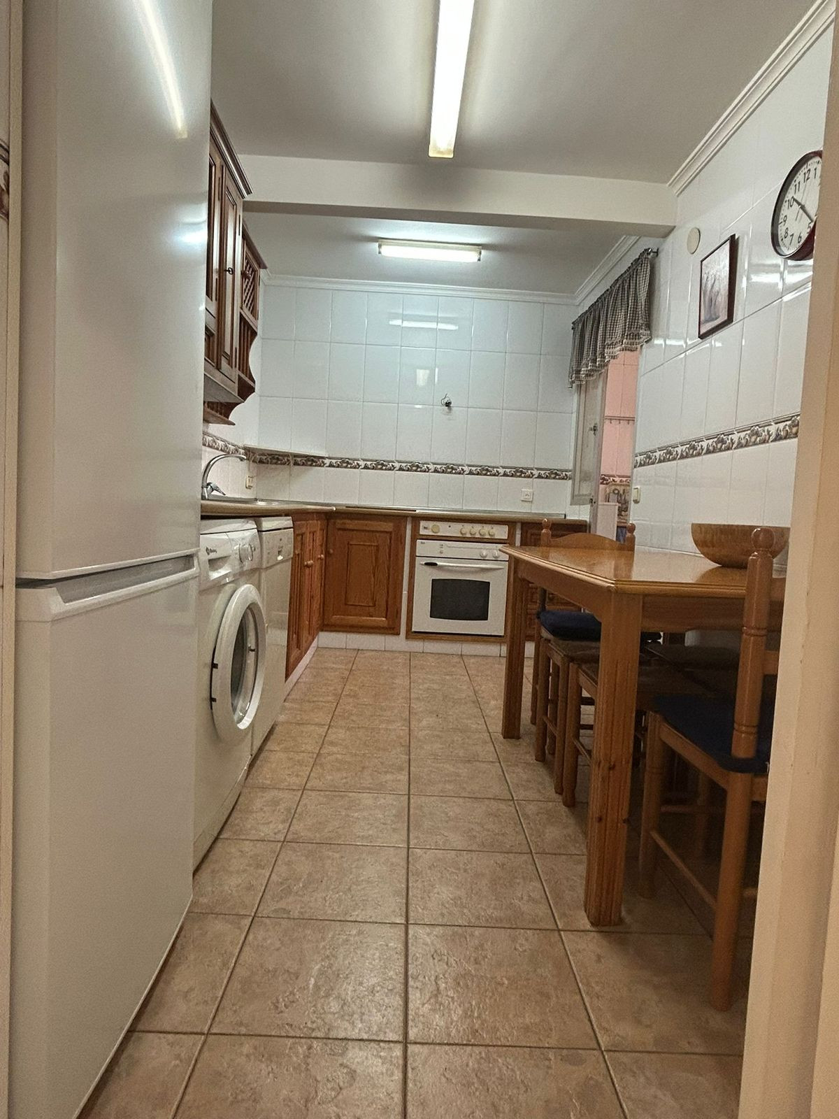 4 Bed Apartment for sale in Estepona Costa Del Sol, Málaga, Spain