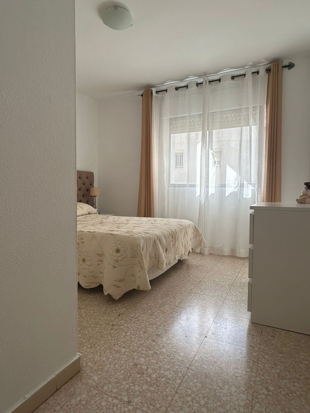 4 Bed Apartment for sale in Estepona Costa Del Sol, Málaga, Spain