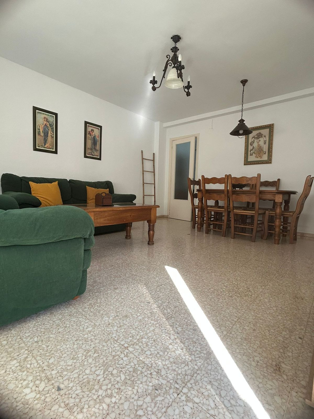4 Bed Apartment for sale in Estepona Costa Del Sol, Málaga, Spain