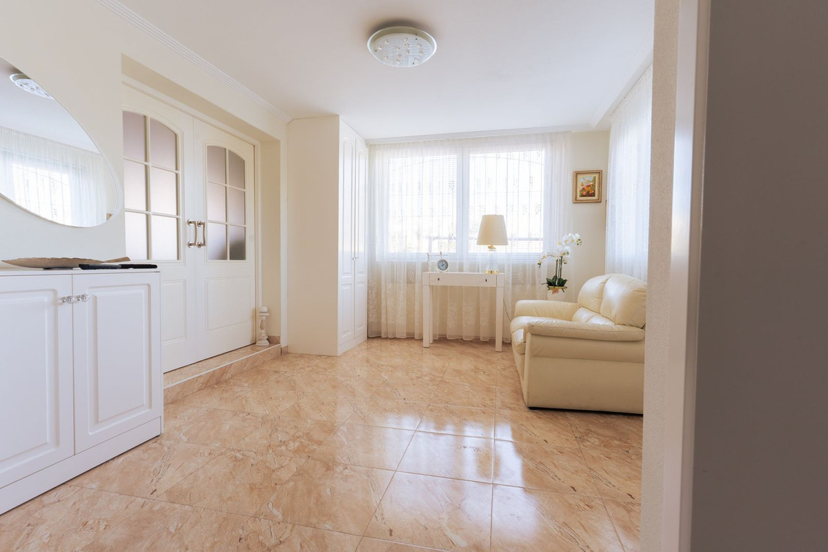 7 Bed Townhouse for sale in Los Balcones Costa Blanca, Alicante, Spain