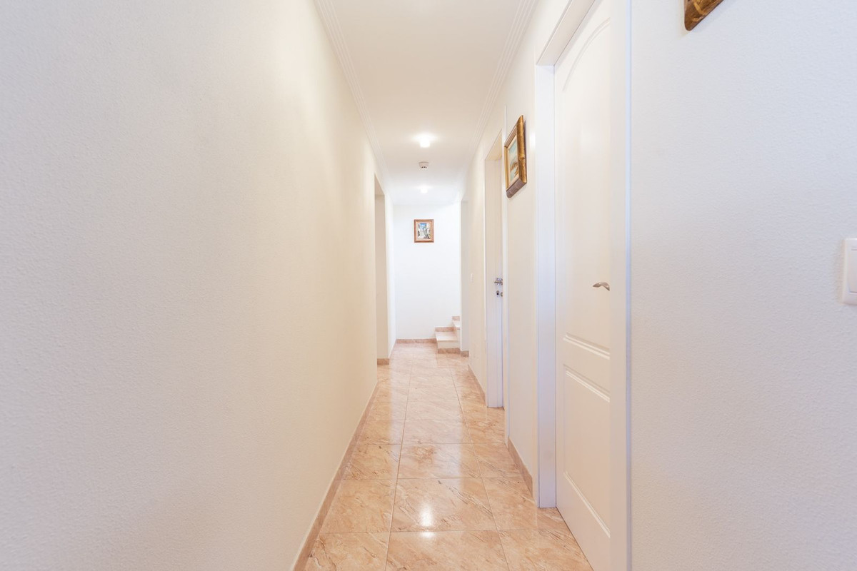 7 Bed Townhouse for sale in Los Balcones Costa Blanca, Alicante, Spain