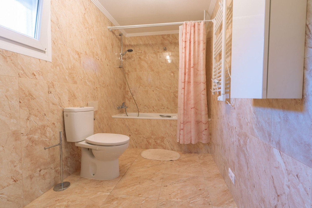 7 Bed Townhouse for sale in Los Balcones Costa Blanca, Alicante, Spain