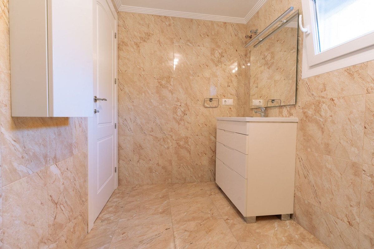 7 Bed Townhouse for sale in Los Balcones Costa Blanca, Alicante, Spain