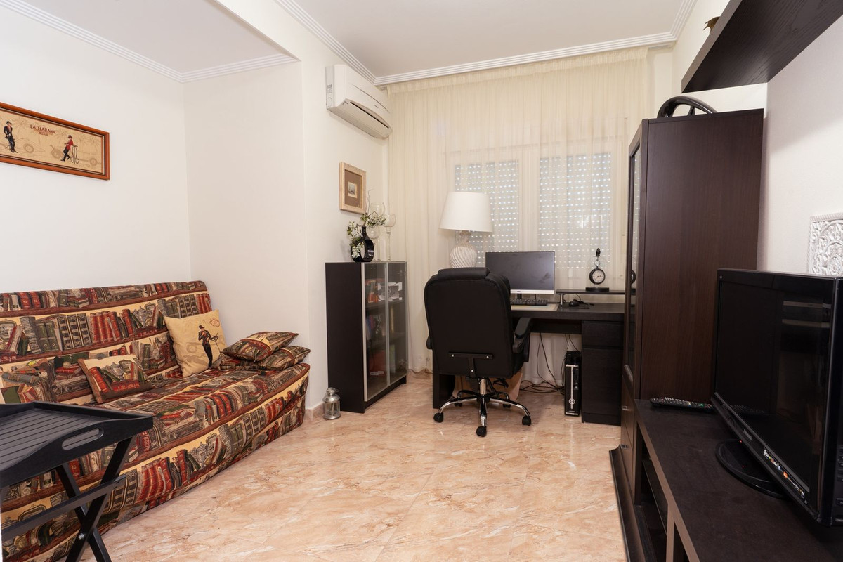 7 Bed Townhouse for sale in Los Balcones Costa Blanca, Alicante, Spain