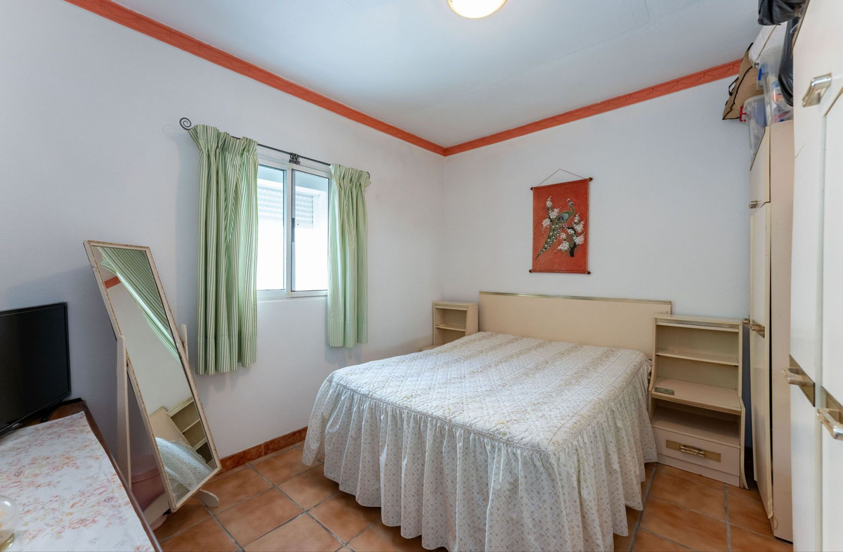 3 Bed Townhouse for sale in Coín Costa Del Sol, Málaga, Spain