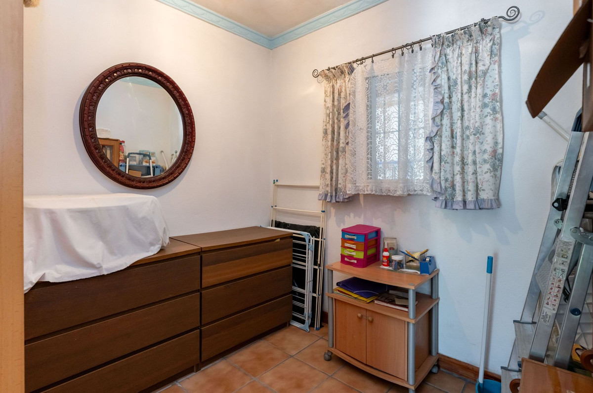 3 Bed Townhouse for sale in Coín Costa Del Sol, Málaga, Spain