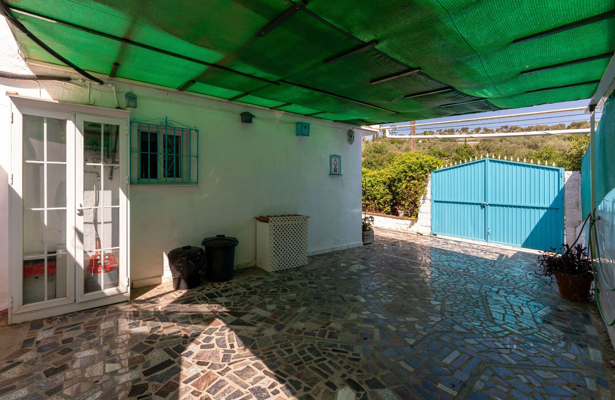 3 Bed Townhouse for sale in Coín Costa Del Sol, Málaga, Spain