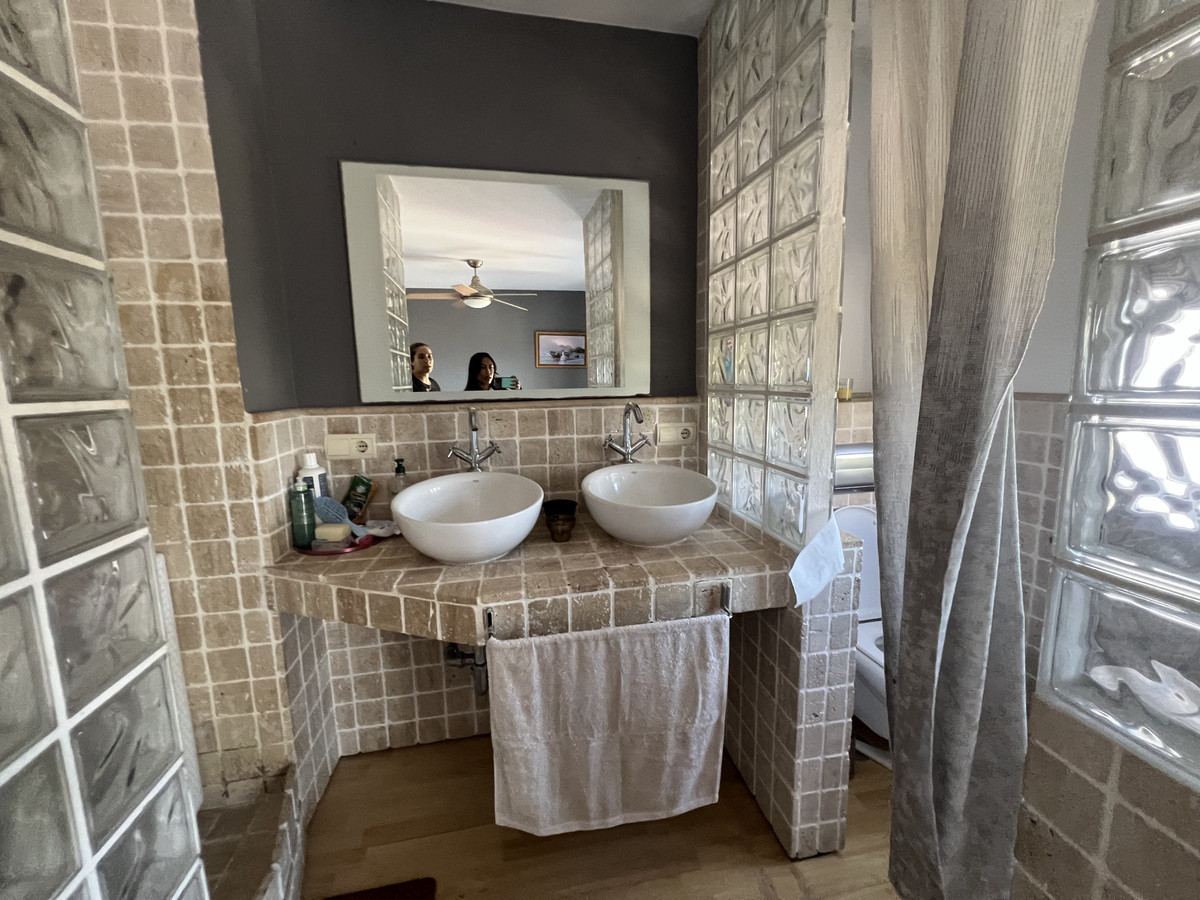Se vende Adosada de 2 dormitorios en Costa Del Sol, Málaga, España