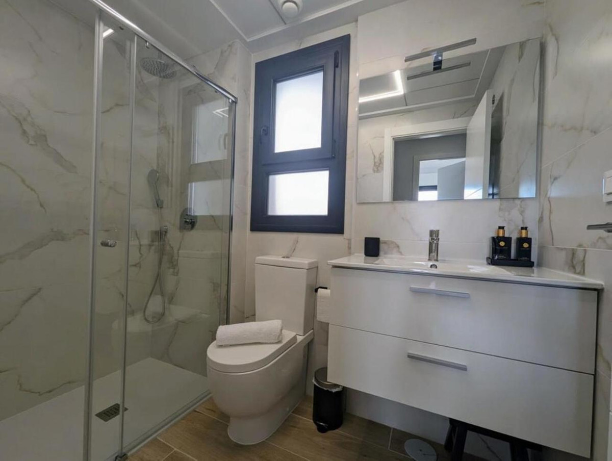 2 Bed Apartment for sale in Villamartin Costa Blanca, Alicante, Spain