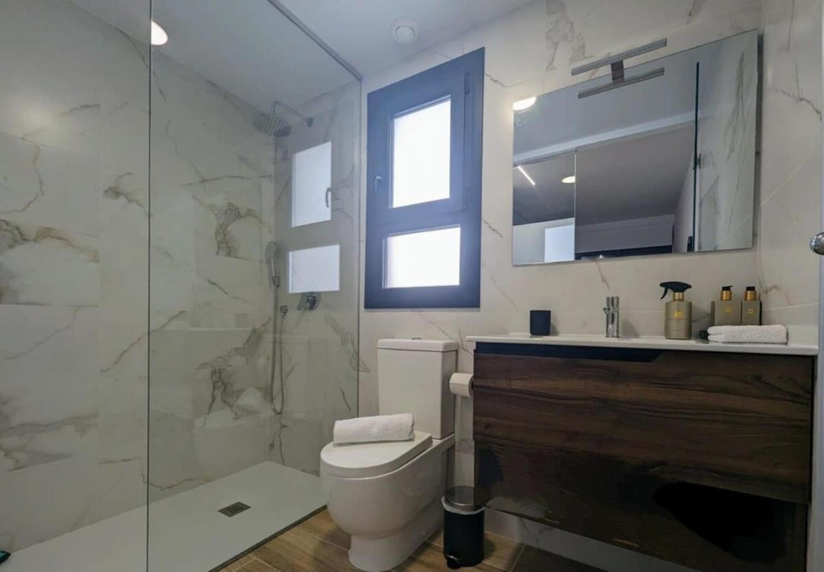 2 Bed Apartment for sale in Villamartin Costa Blanca, Alicante, Spain