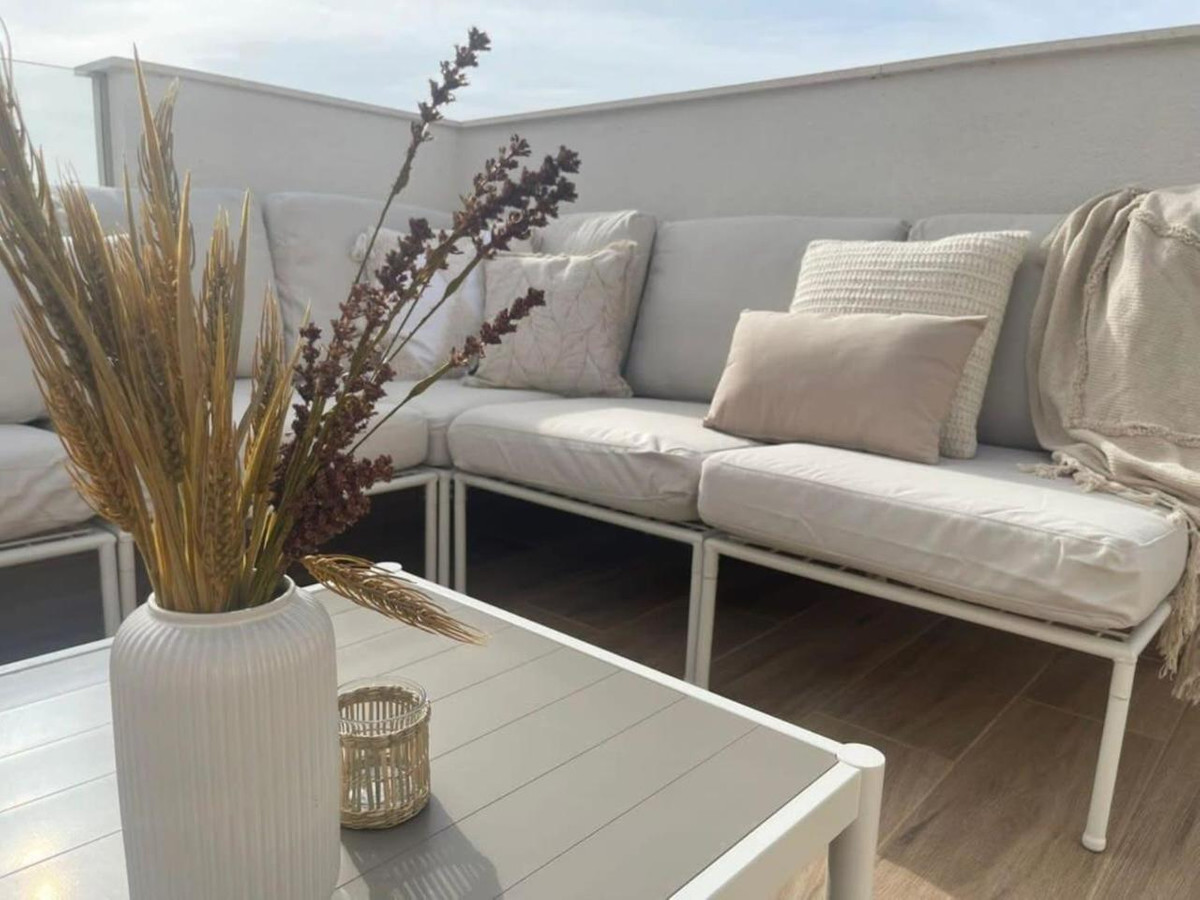 2 Bed Apartment for sale in Villamartin Costa Blanca, Alicante, Spain