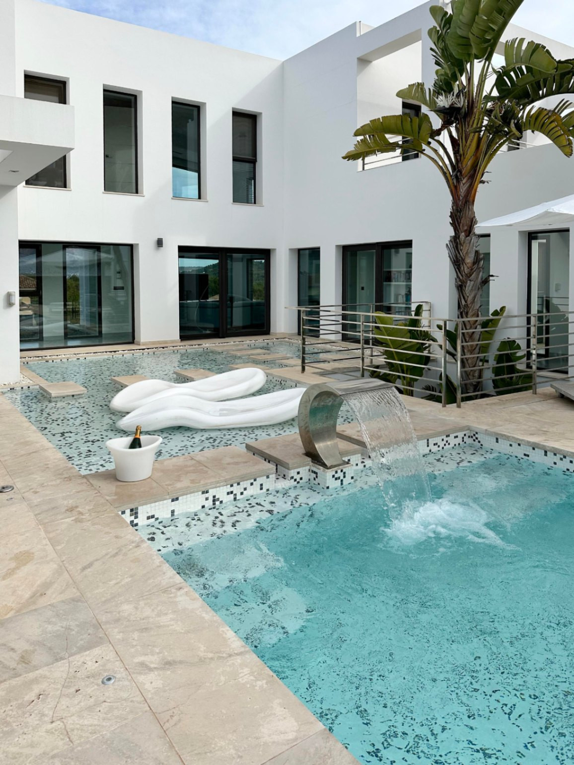 5 Bed Townhouse for sale in Javea Costa Blanca, Alicante, Spain