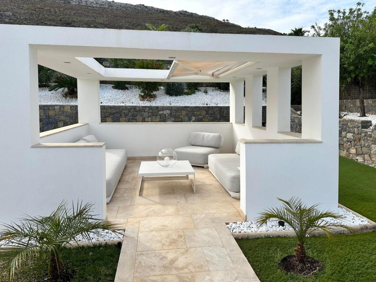 5 Bed Townhouse for sale in Javea Costa Blanca, Alicante, Spain