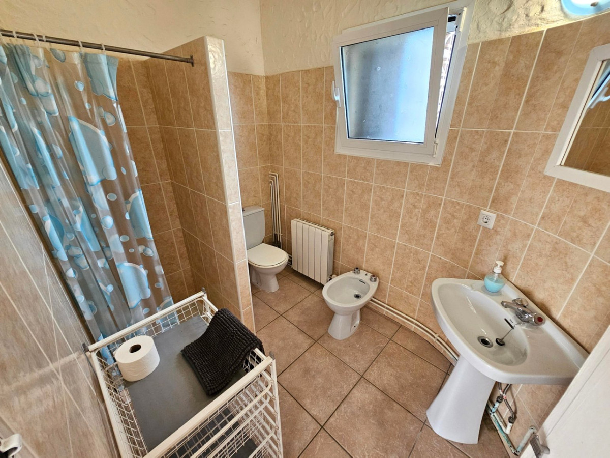 Se vende Villa - Chalet de 3 dormitorios en Costa Blanca, Alicante, España