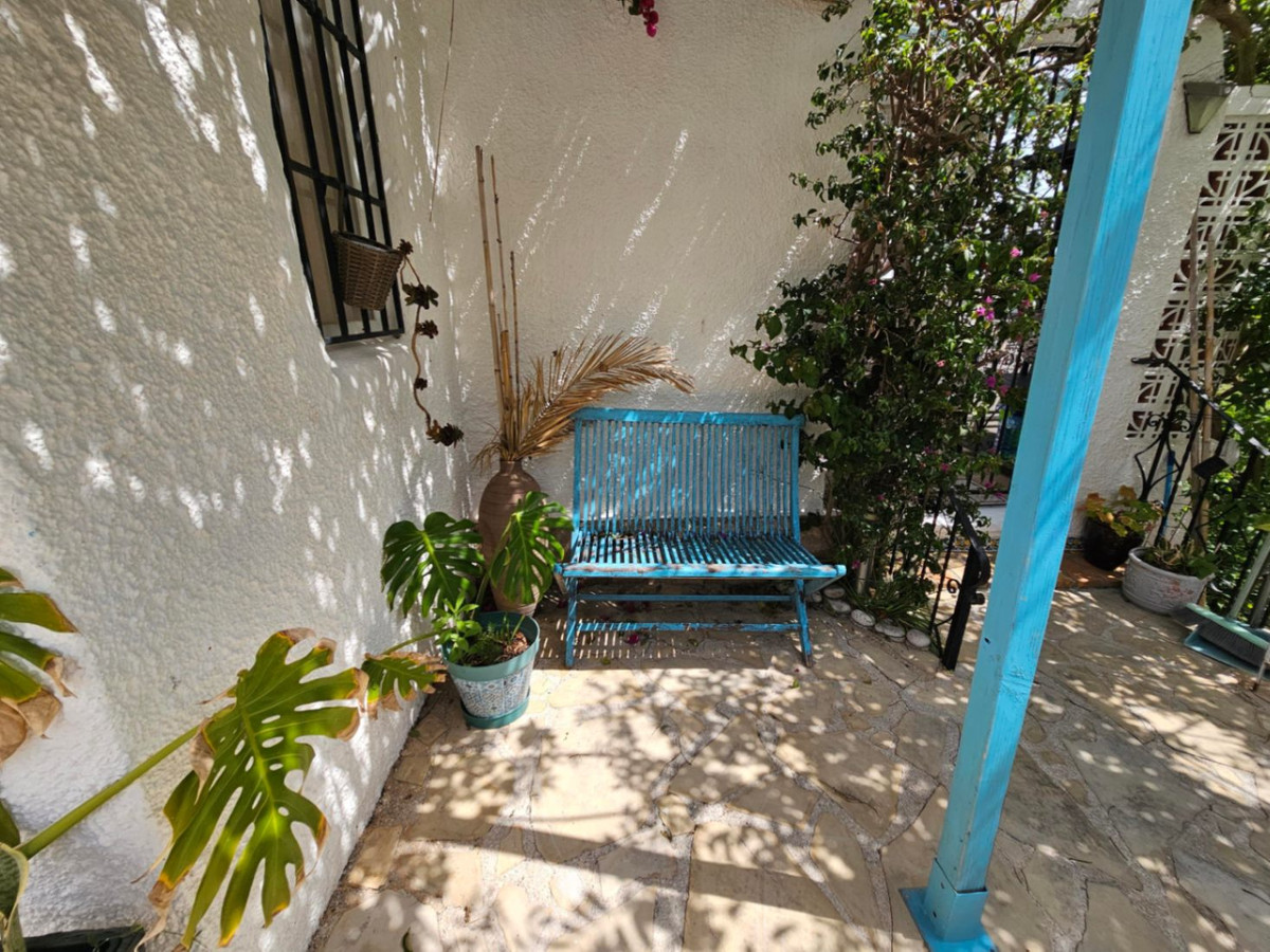Se vende Villa - Chalet de 3 dormitorios en Costa Blanca, Alicante, España