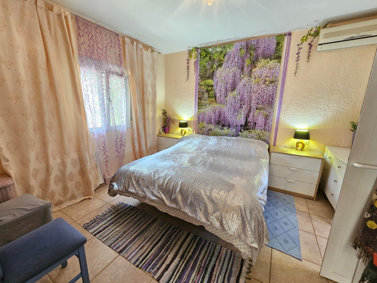 Se vende Villa - Chalet de 3 dormitorios en Costa Blanca, Alicante, España